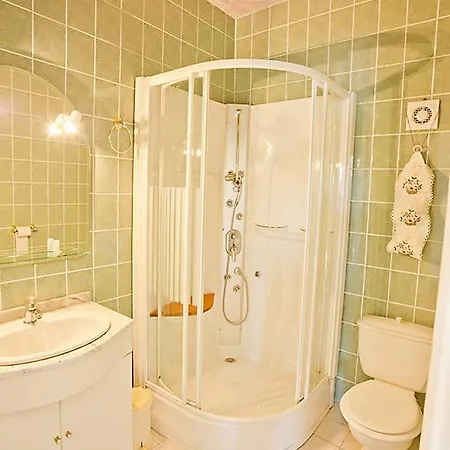 לינה וארוחת בוקר Domaine Saint-hilaire Saint-Hilaire-Petitville