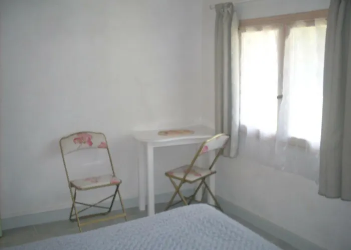 Bed & Breakfast Domaine Saint-hilaire 3*